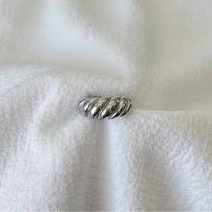 Twisted Croissant Ring